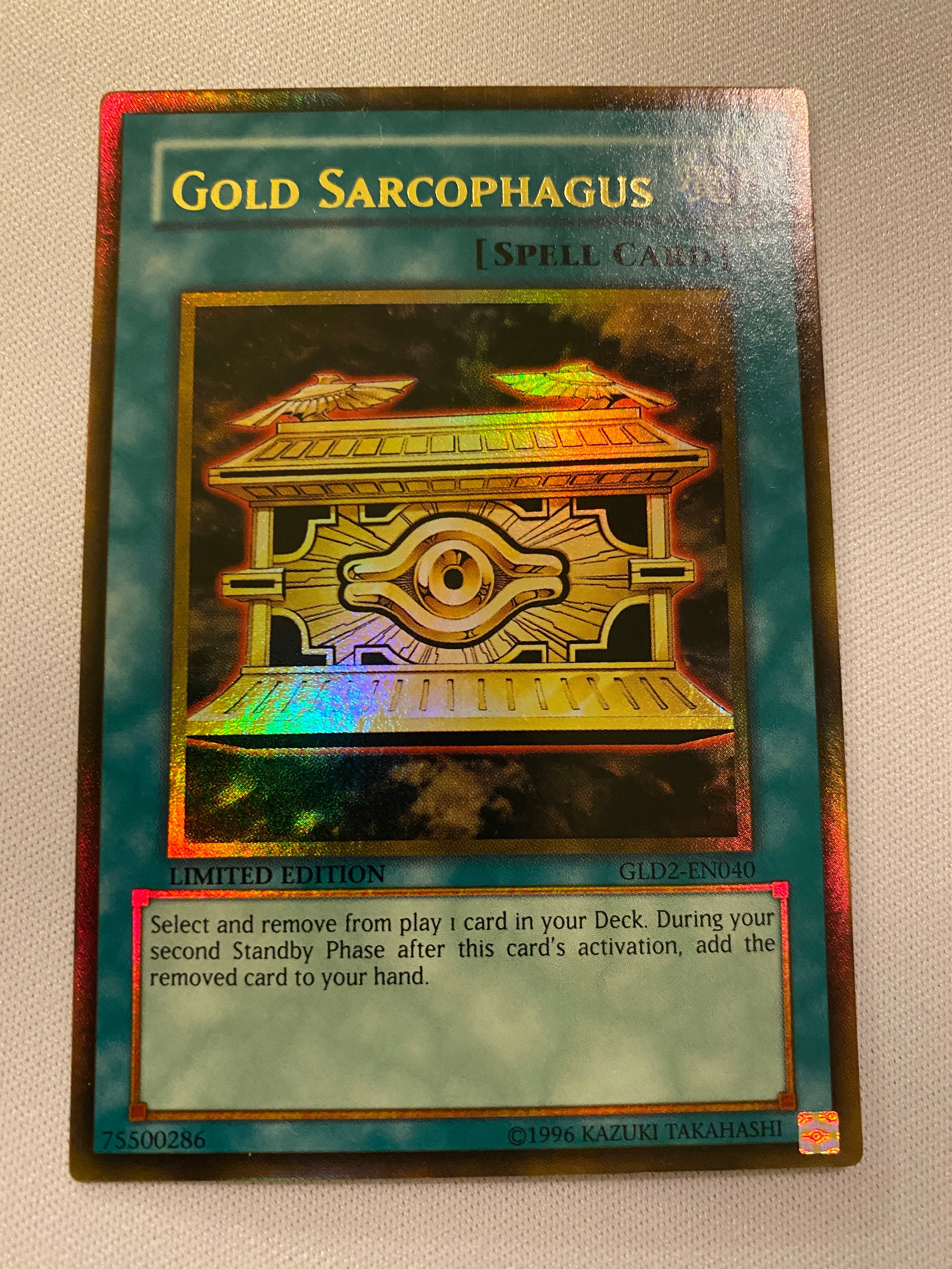 Yugioh Gold Sarcophagus GLD2-EN040 Gold Rare Limited Edition NM