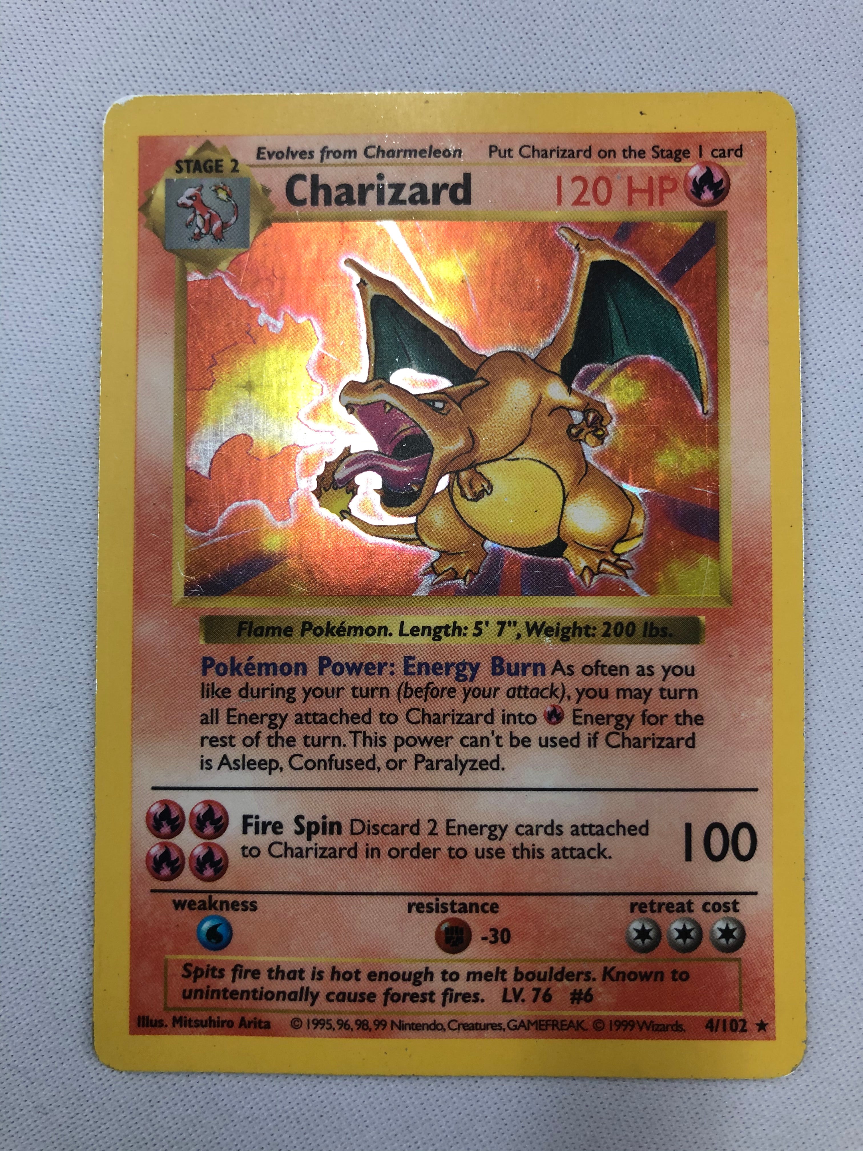 Charizard 4/102 Shadowless Base Set Holo Rare Pokemon Card Near Mint Charizard 4/102 Shadowless Base Set Holo Rare Pokemon Card Near Mint