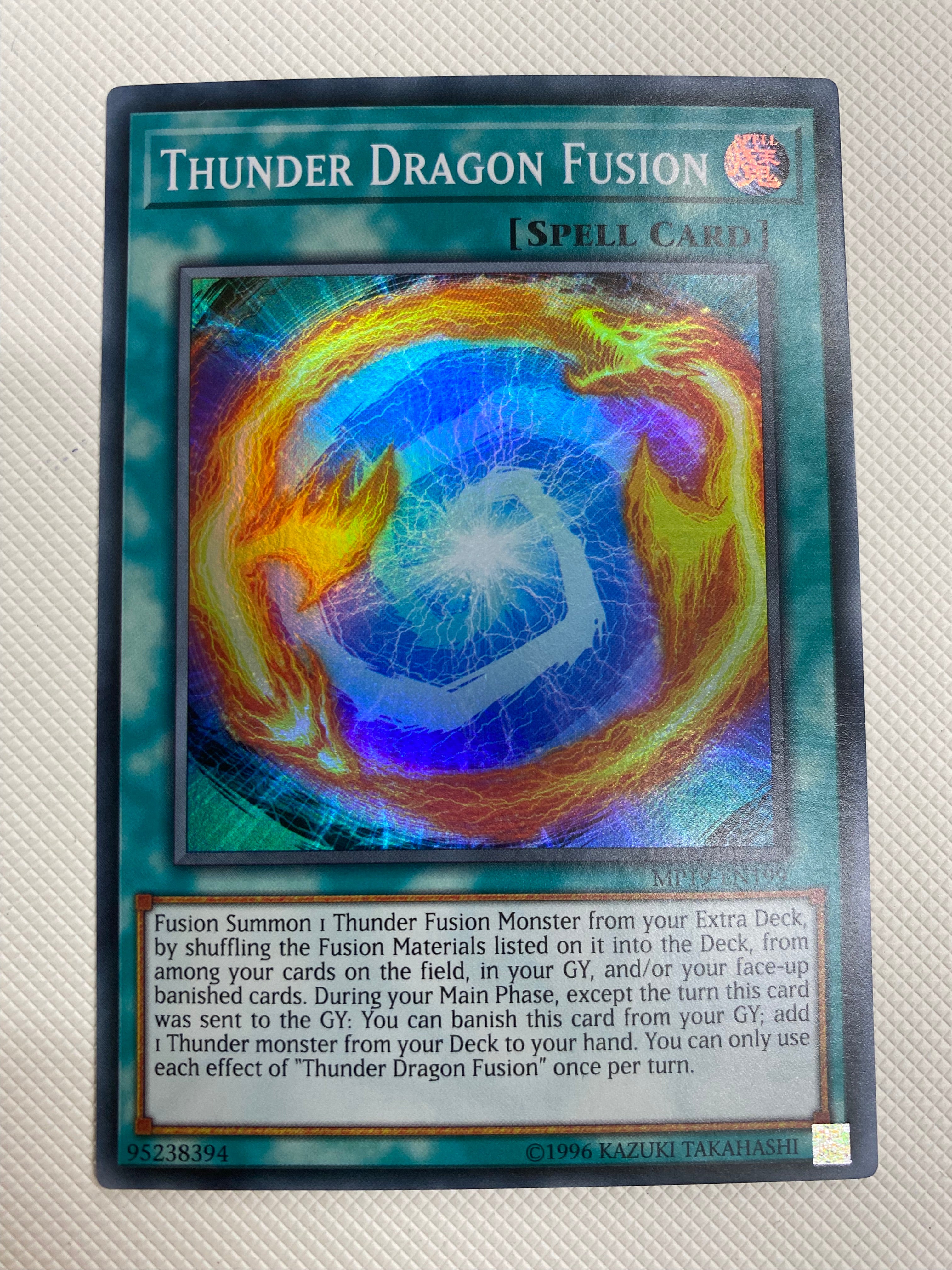 Yugioh Thunder Dragon Fusion MP19-EN199 Super Rare Near Mint Yugioh Thunder Dragon Fusion MP19-EN199 Super Rare Near Mint