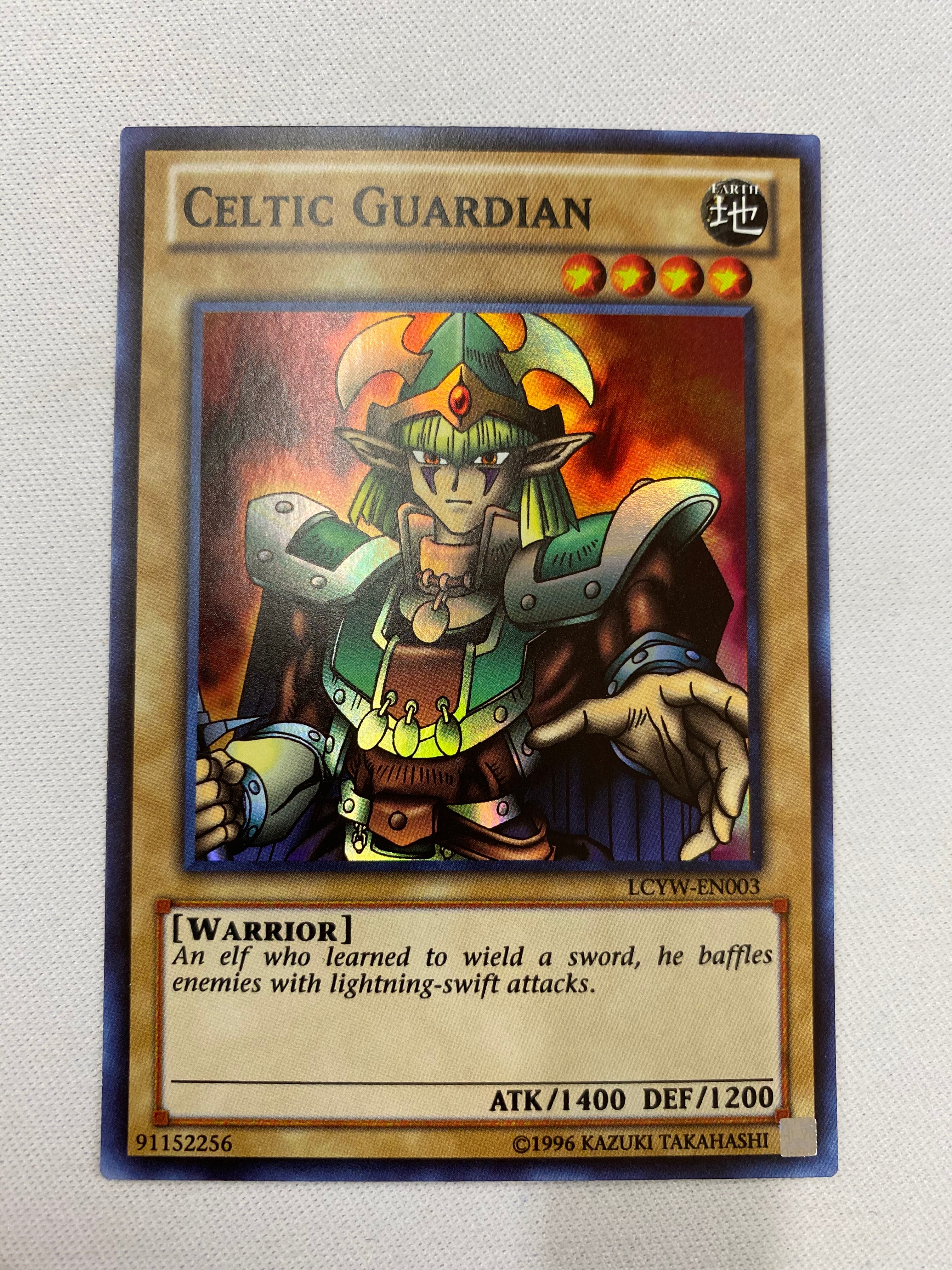 Yugioh Celtic Guardian - LCYW-EN003 Super Rare Unlimited NM Yugioh Celtic Guardian - LCYW-EN003 Super Rare Unlimited NM