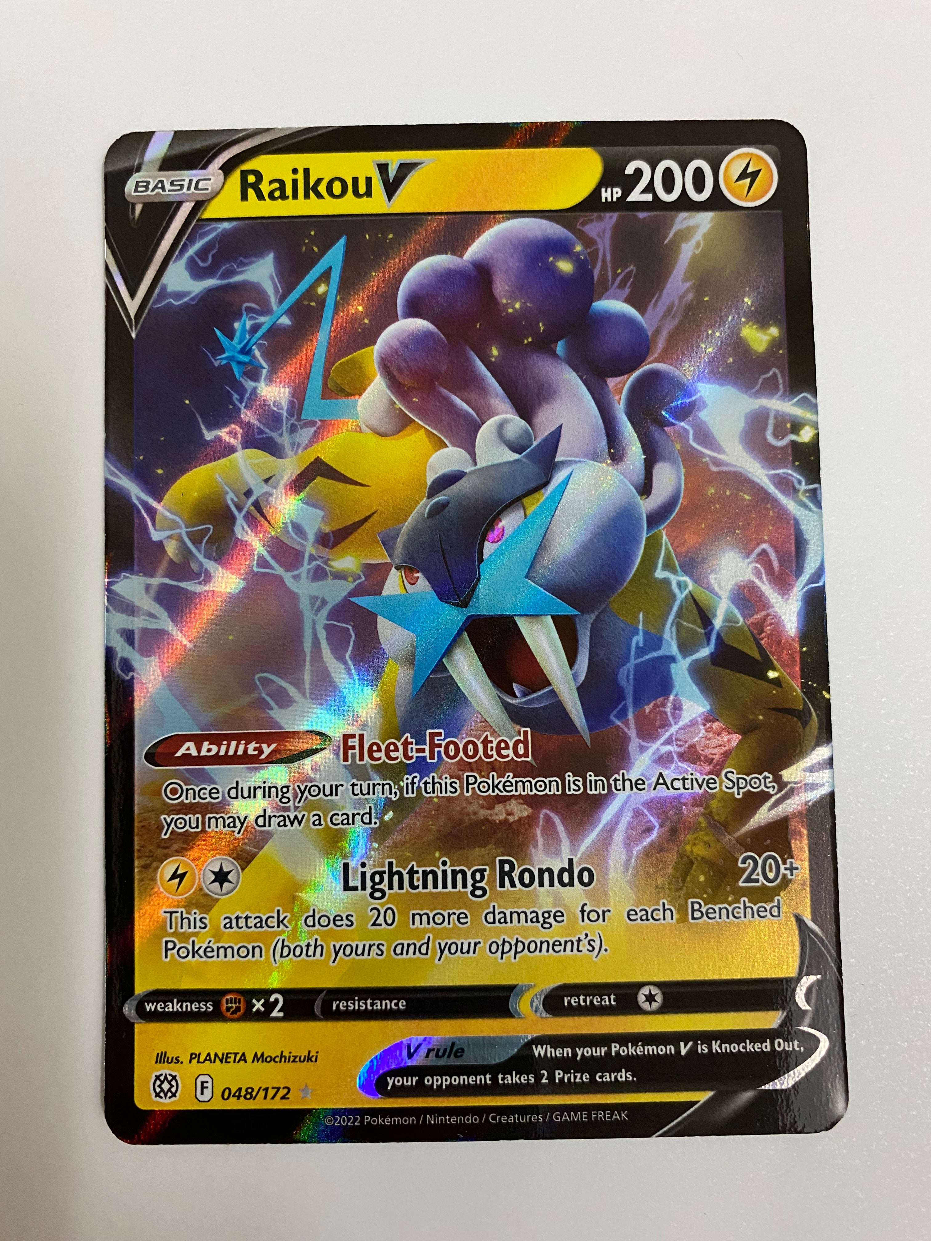 Raikou V 048/172 Ultra Rare Brilliant Stars Pokemon Card Near Mint