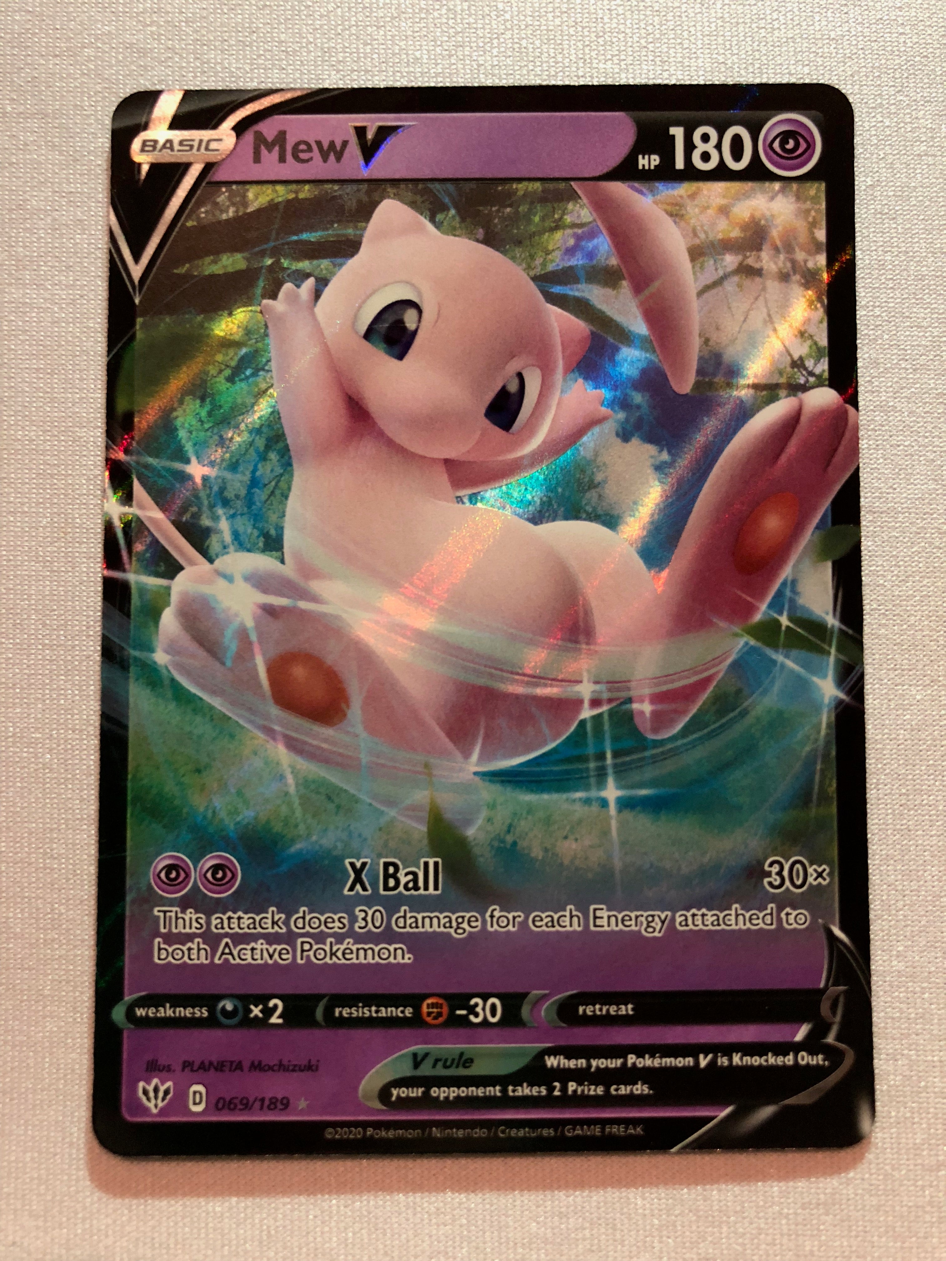 Mew V 069/189 Darkness Ablaze Holo Ultra Rare Pokemon Card Near Mint Mew V 069/189 Darkness Ablaze Holo Ultra Rare Pokemon Card Near Mint