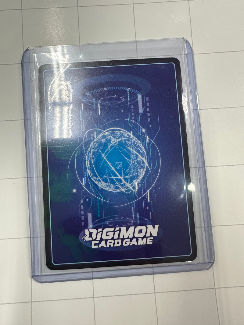 ShineGreymon: Burst Mode (Alternate Art with Red Background) - Versus Royal Knights BT13-020