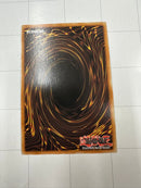 Danger! Nessie! (Quarter Century Secret Rare) - Battles of Legend: Monstrous Revenge BLMR-EN059