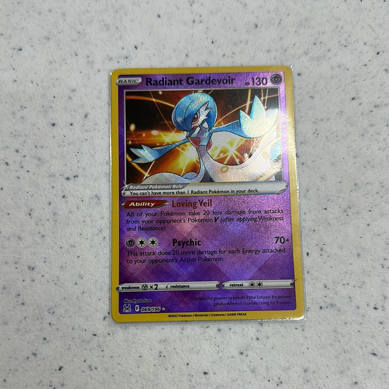 Radiant Gardevoir - SWSH11: Lost Origin (SWSH11)