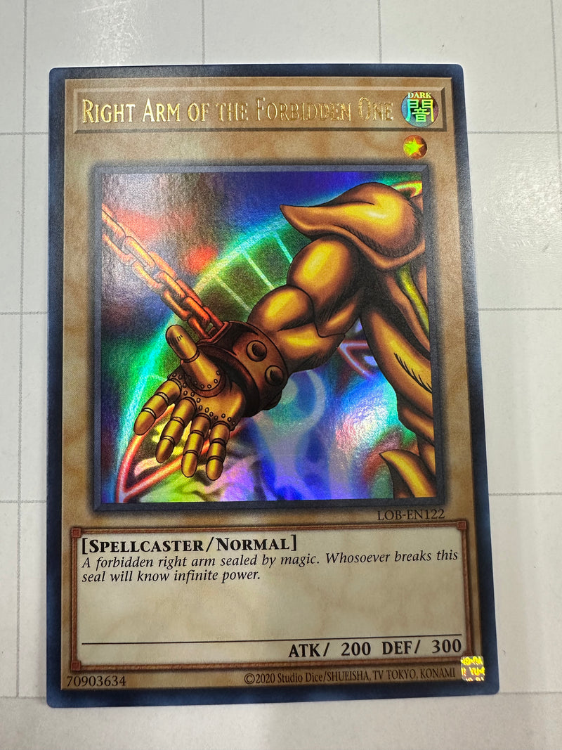 Right Arm of the Forbidden One - Legend of Blue Eyes White Dragon (25th Anniversary Edition) LOB-EN0122