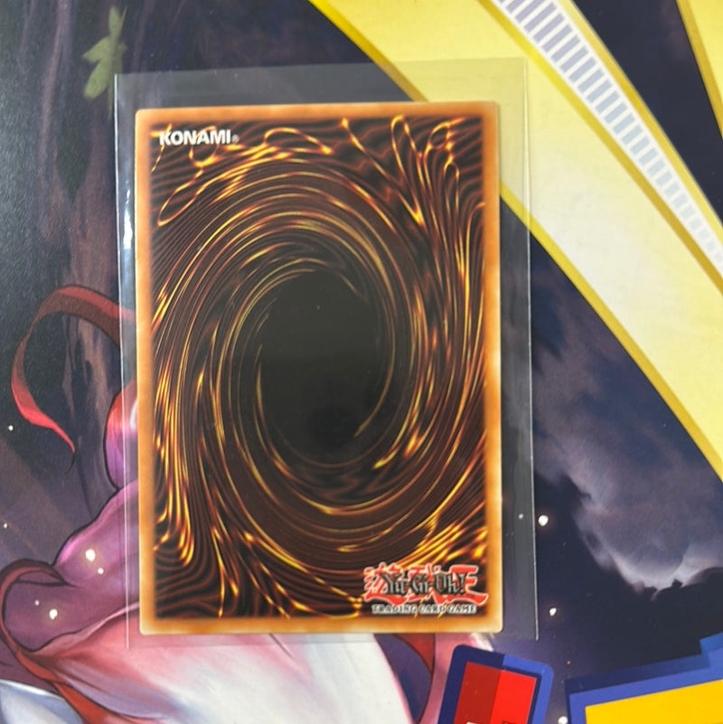 Number 39: Utopia Rising (CR) - Maze of Memories (MAZE)-EN021