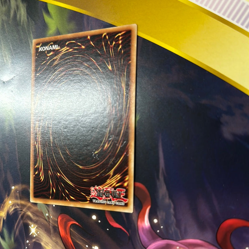 Yugioh Dark Magician GFTP-EN128 1st Edition Ghost Rare LP