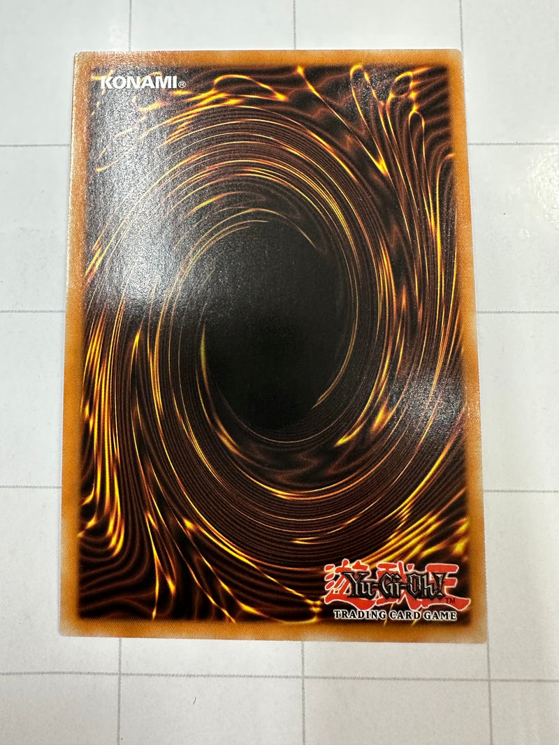 Welcome Labrynth (Quarter Century Secret Rare) - Battles of Legend: Monstrous Revenge BLMR-EN102