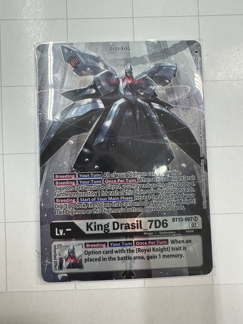 King Drasil_7D6 (Alternate Art) - Versus Royal Knight Booster BT13-007