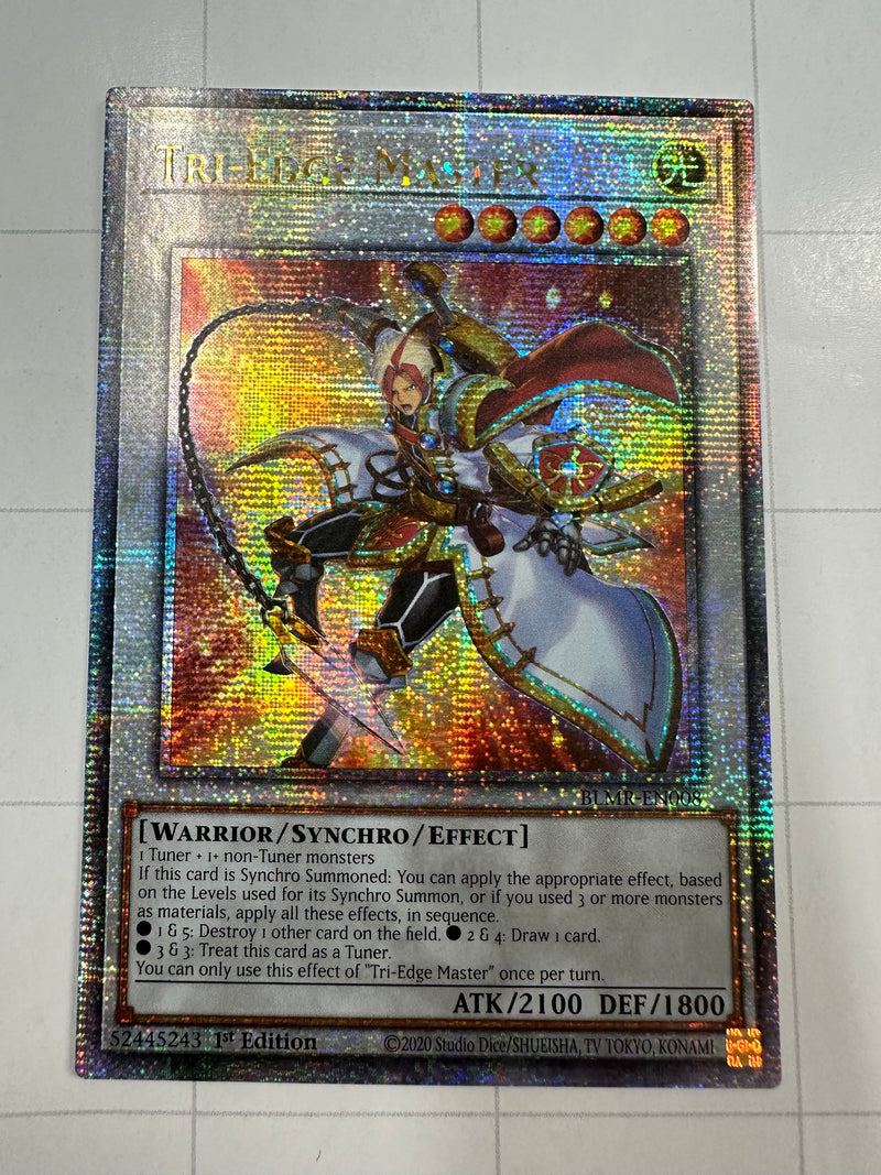 Tri-Edge Master (Quarter Century Secret Rare) - Battles of Legend: Monstrous Revenge BLMR-EN008