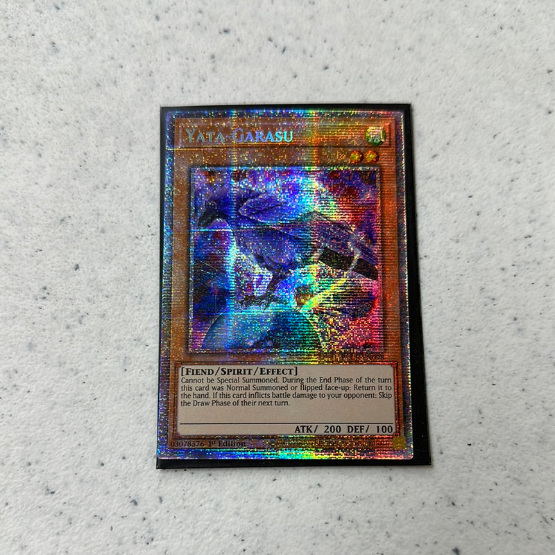 Yata-Garasu (Starlight Rare) - Battles of Legend: Crystal Revenge (BLCR)