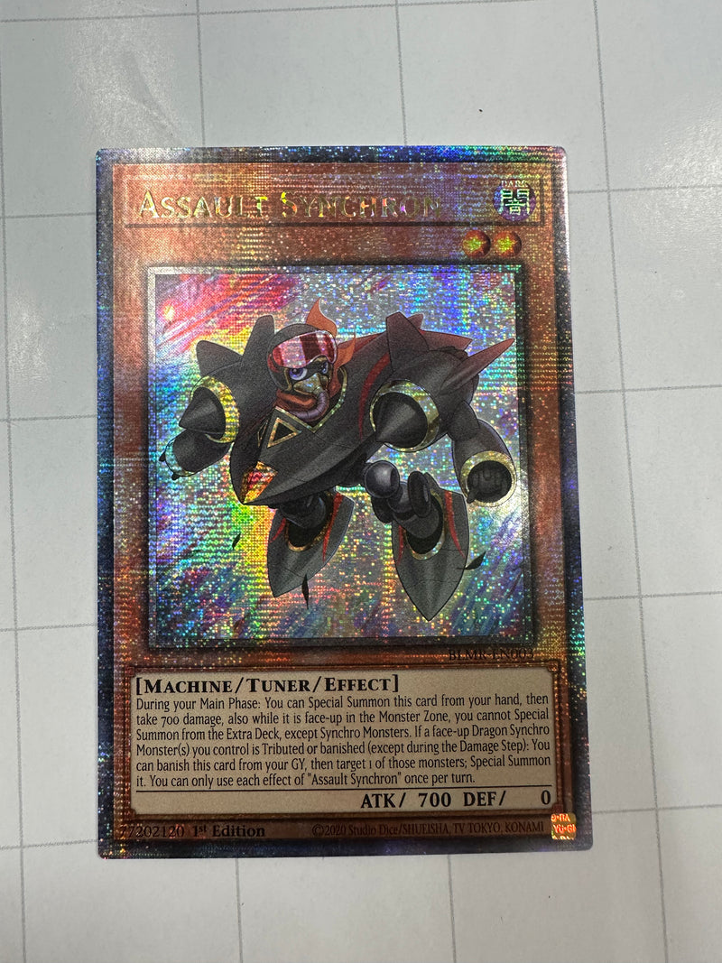Assault Synchron (Quarter Century Secret Rare) - Battles of Legend: Monstrous Revenge BLMR-EN003