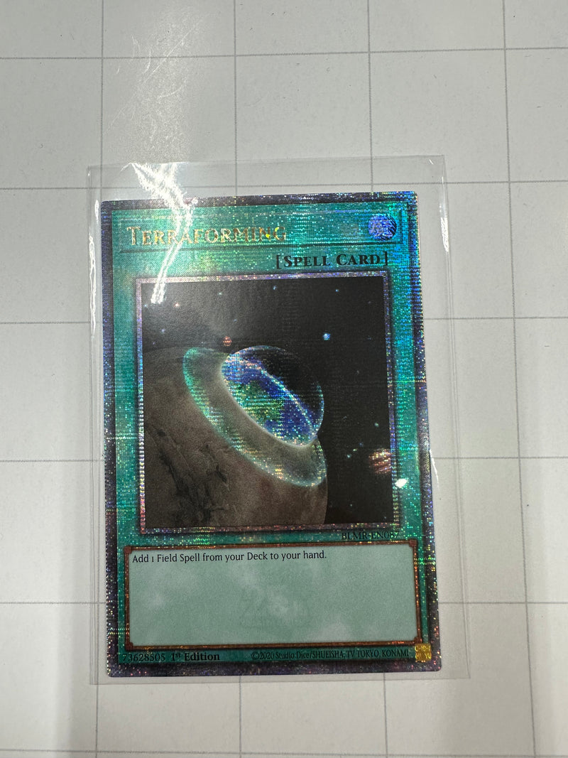 Terraforming (Quarter Century Secret Rare) - Battles of Legend: Monstrous Revenge BLMR-EN087