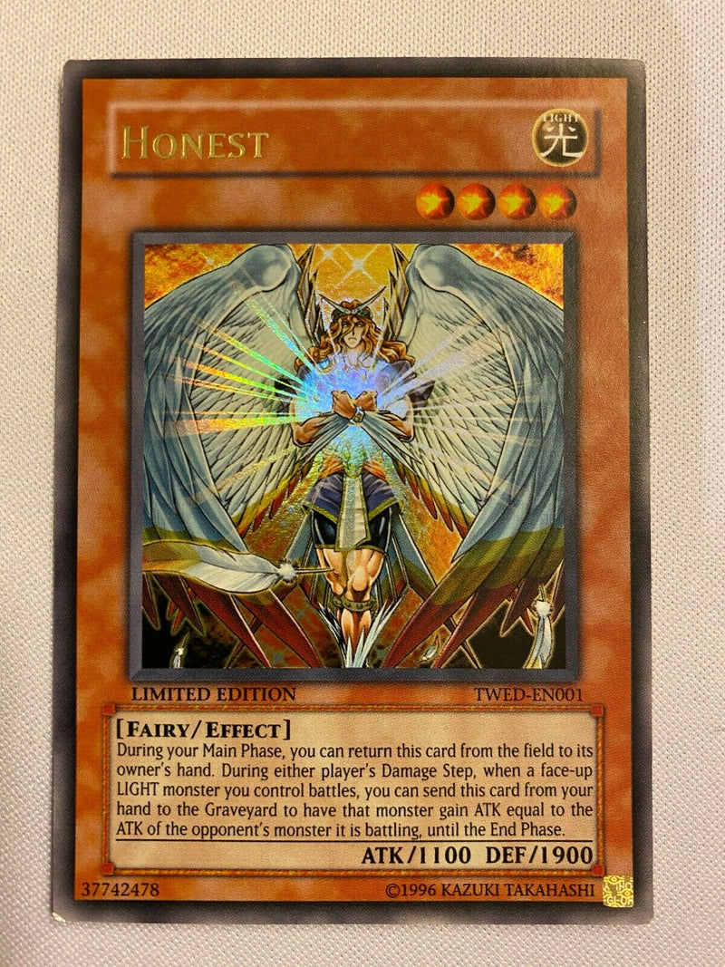 Yugioh Honest TWED-EN001 Limited Edition Ultra Rare Near Mint Yugioh Honest TWED-EN001 Limited Edition Ultra Rare Near Mint