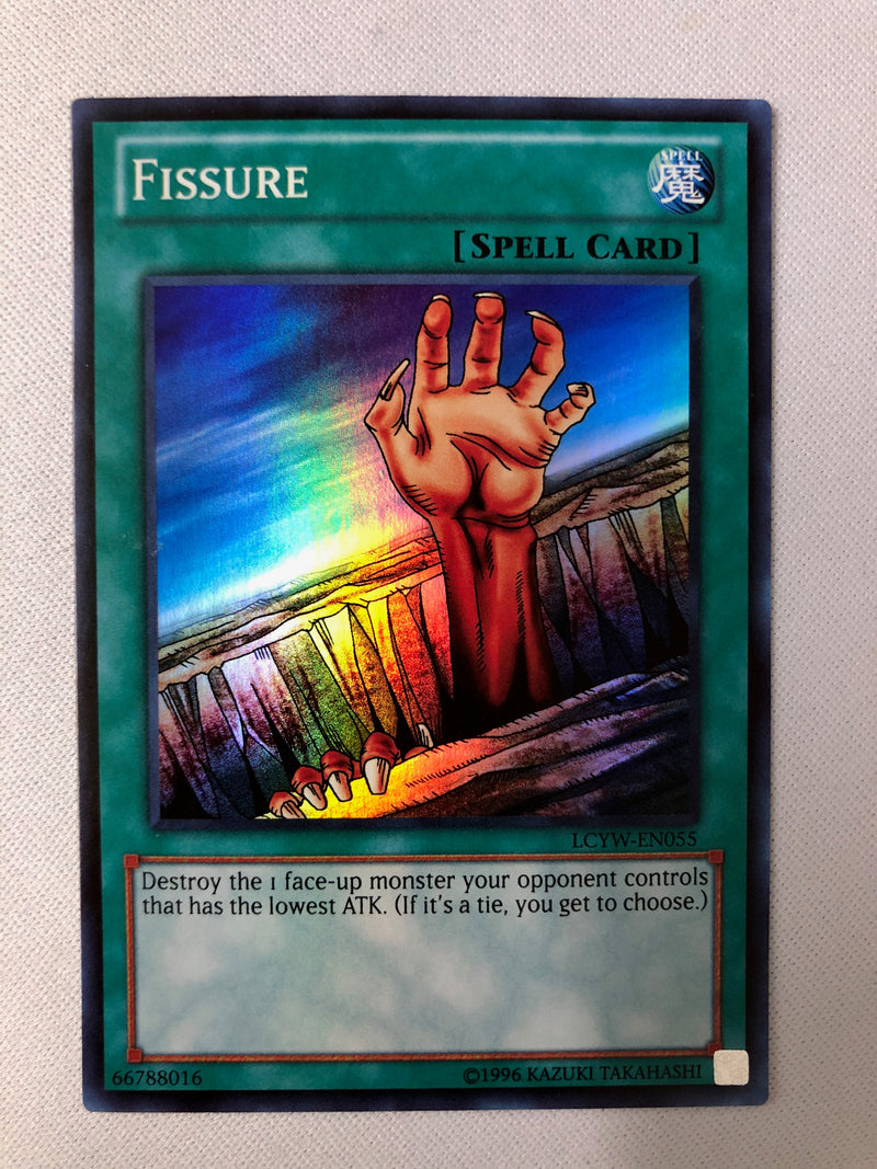 Yugioh Fissure LCYW-EN055 Super Rare Unlimited Edition NM