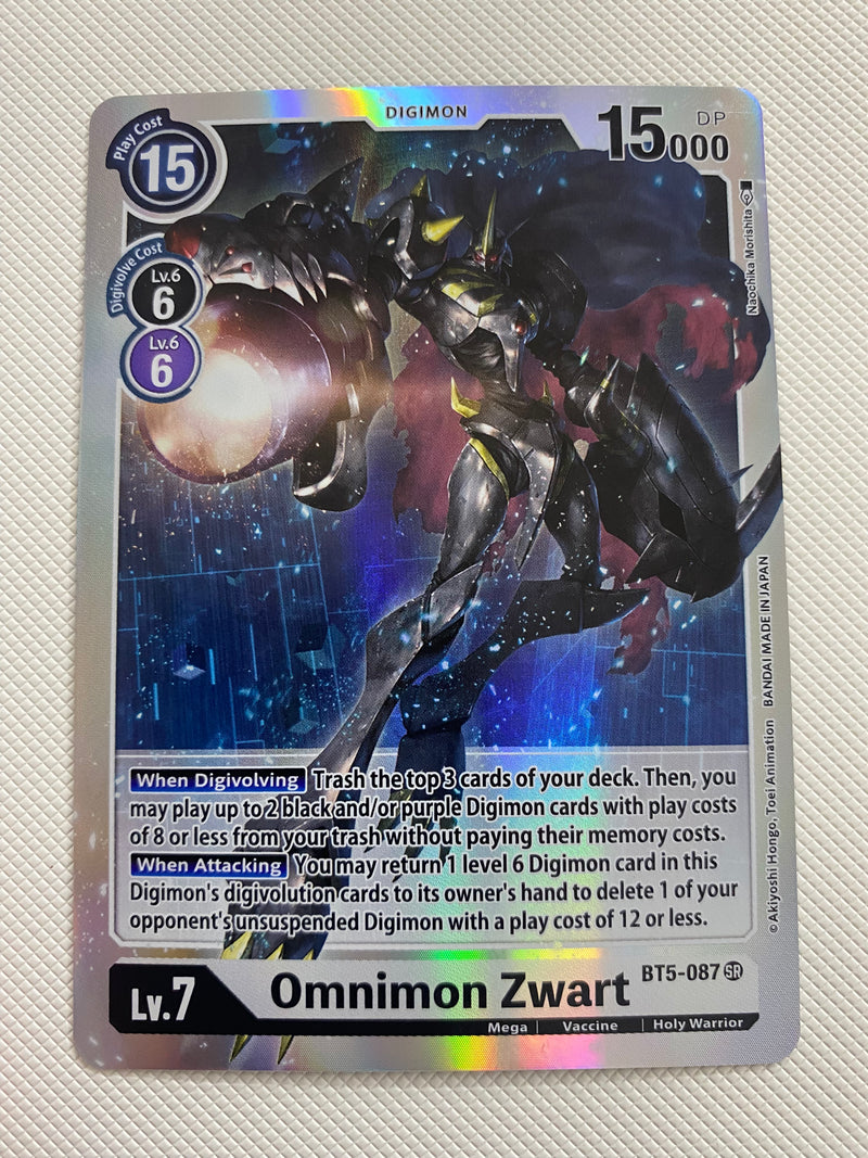 Digimon TCG Omnimon Zwart Bt5-087 Super Rare Battle Holo Near Mint