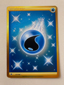 Water Energy Gold 231/198 Chilling Reign Pokemon Caed Near Mint