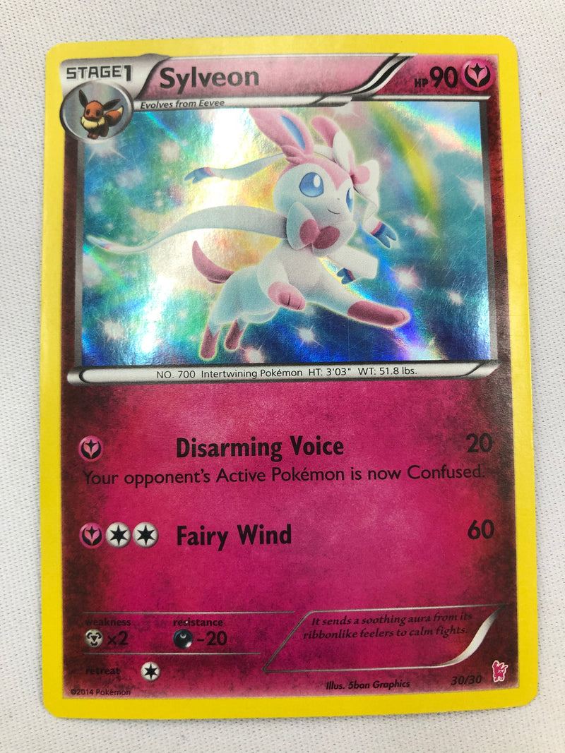Sylveon 30/30 Holo Rare Pokemon Card Near Mint