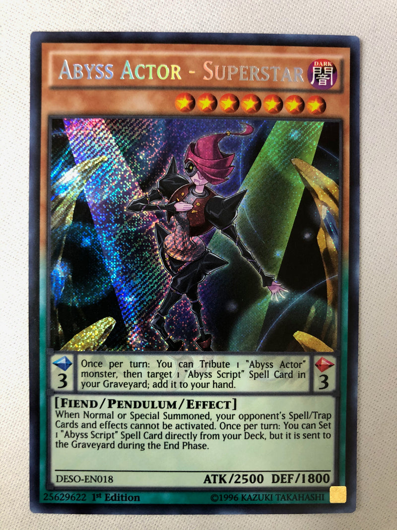 Yugioh Abyss Actor - Superstar DESO-EN018 Secret Rare 1st Edition NM