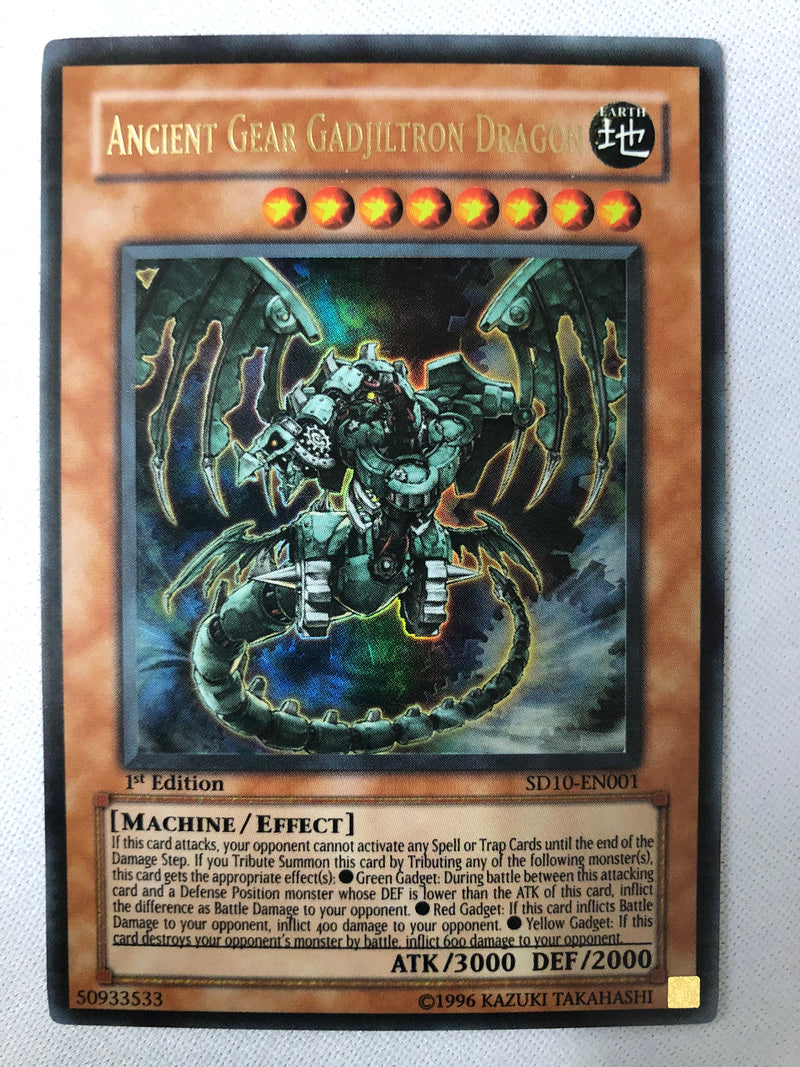 Yugioh Ancient Gear Gadjiltron Dragon SD10-EN001 Ultra Rare 1st Edition NM