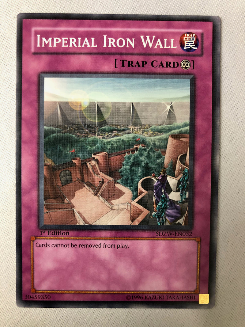 Yugioh Imperial Iron Wall SDZW-EN032 Common 1st Edition NM