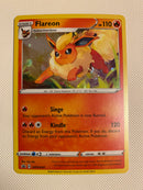 Flareon SWSH04 Pokemon Black Star Promo Sword & Shield Pokémon Card NM