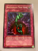 Yugioh  Bottomless Trap Hole  LOD-092  Rare  Unlimited Near Mint