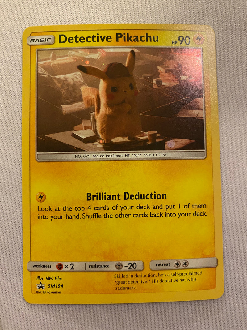 Detective Pikachu SM194 Holo Rare Pokemon Card Near Mint Detective Pikachu SM194 Holo Rare Pokemon Card Near Mint