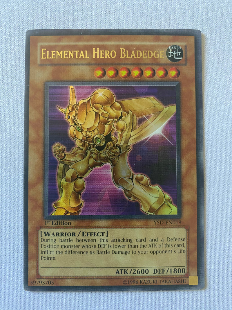 Yugioh Elemental Hero Bladedge YSD-EN019  1st Edition Ultra Rare NM