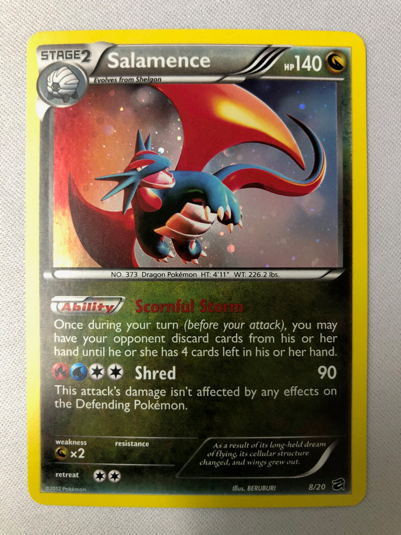 Salamence 8/20 Dragon Vault Holo Pokemon Card NM