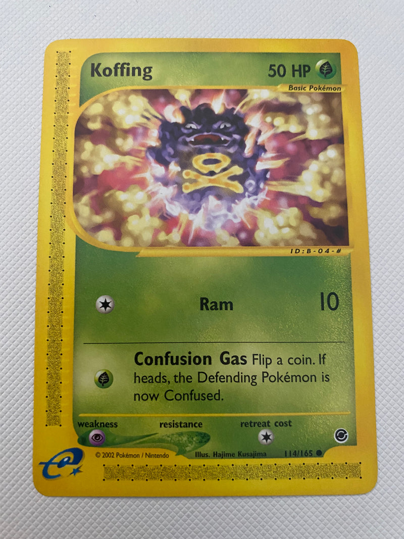 Koffing 114/165 Expedition Common Pokemon Card Near Mint