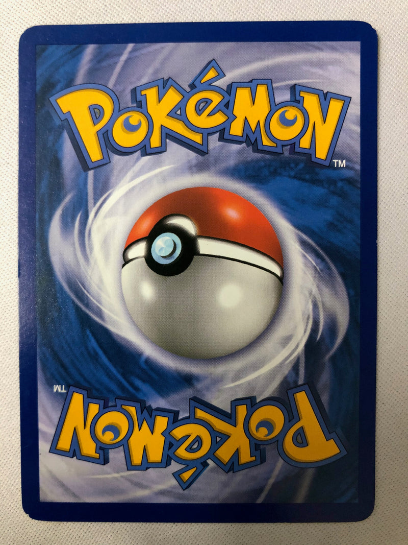 Vespiquen 23/90 Undaunted Rare Non Holo Pokemon Card NM