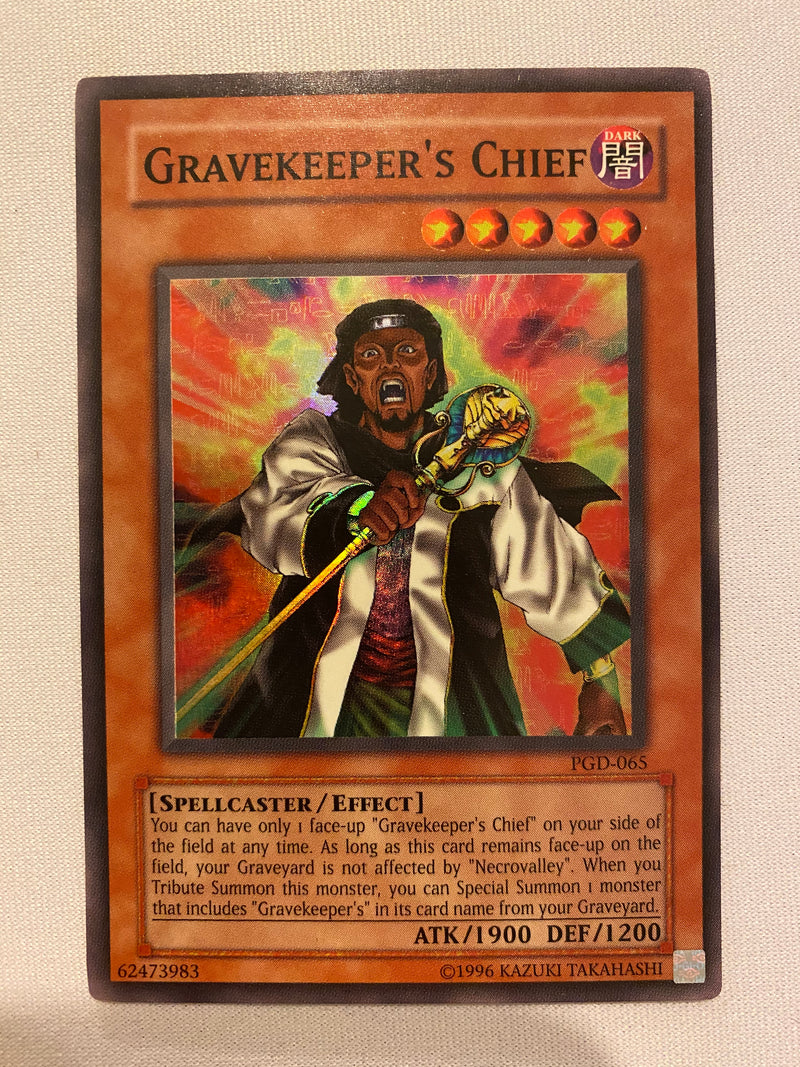Yugioh Gravekeeper's Chief  PGD-065  Super Rare  Unlimited NM