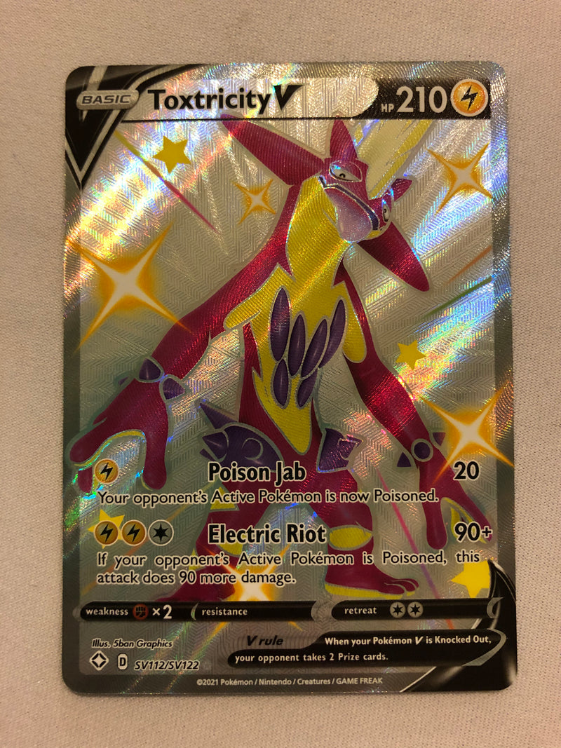Shiny Toxtricity V SV112/SV122 Shining Fates Holo Rare Pokemon Card Near Mint