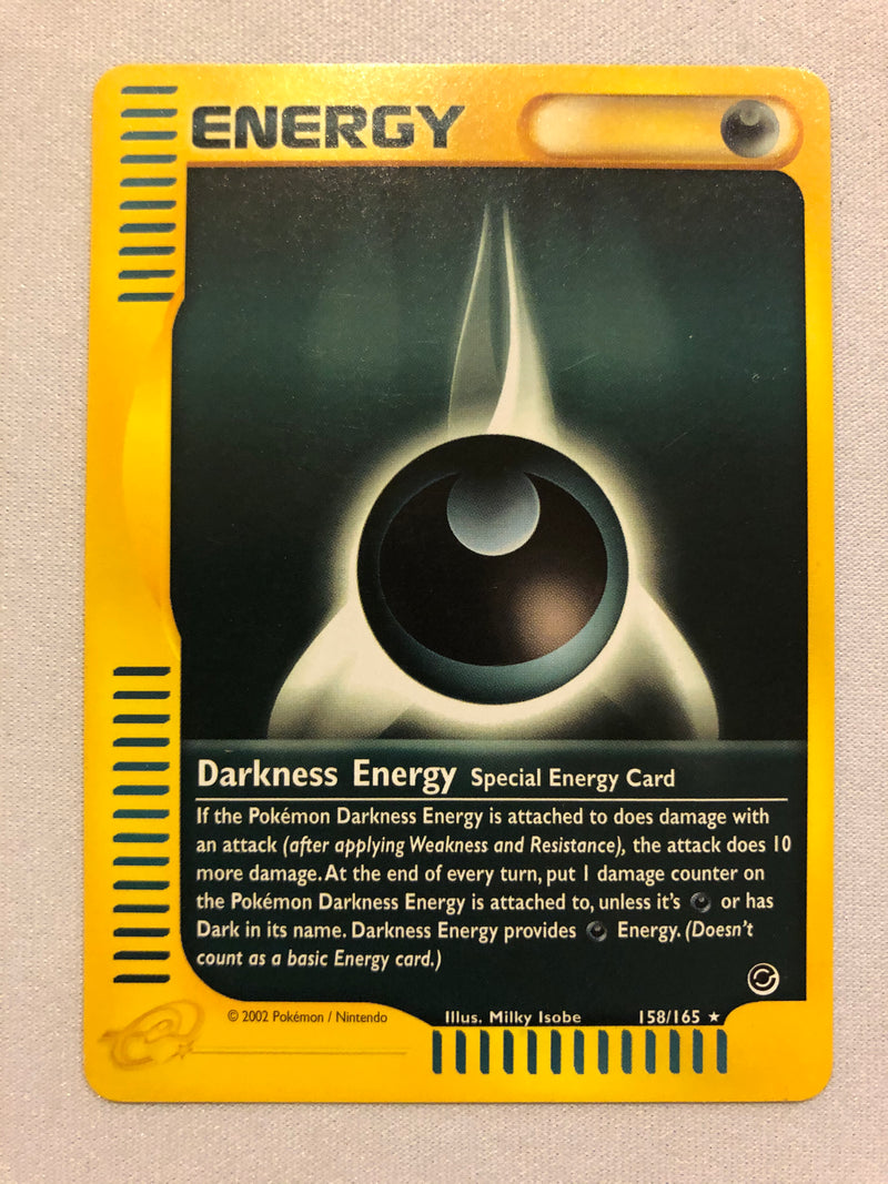 Darkness Energy 158/165 Expedition Non-Holo E-series Pokemon card Near Mint