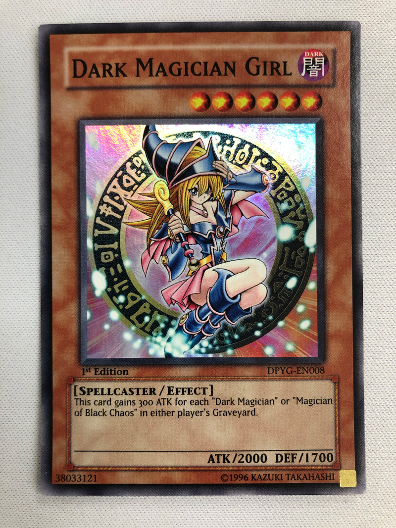 Yugioh Dark Magician Girl DPYG-EN008 1st Edition Super Rare Near Mint