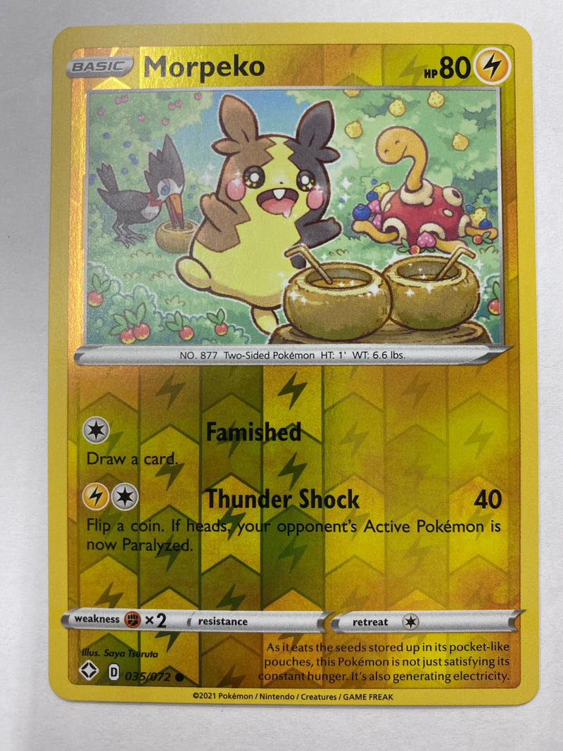 Morpeko 035/072  Reverse Holo  Shining Fates Pokemon Card  NM