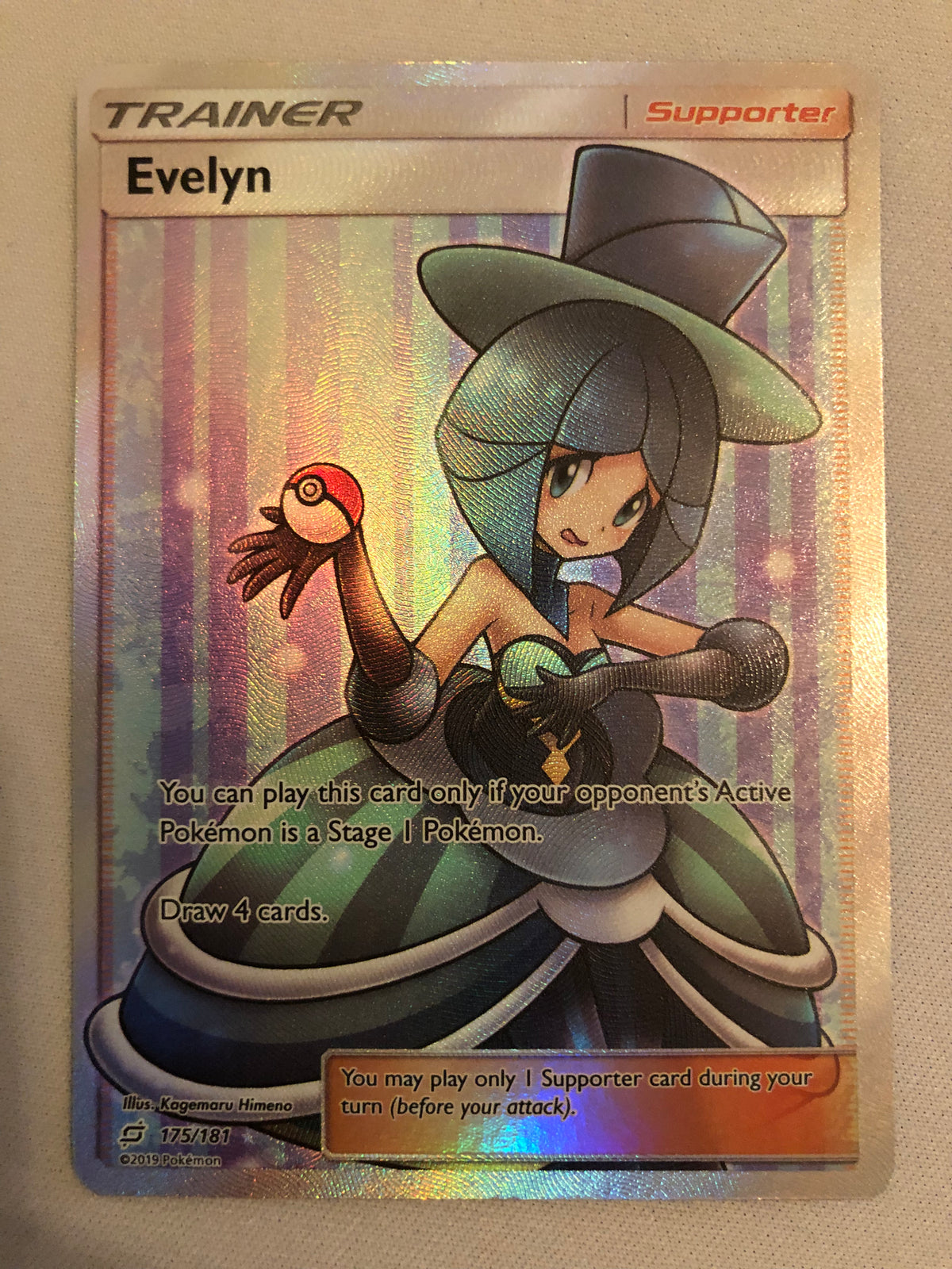 evelyn pokemon card 175/181 Full Art Ultra Rare Sun & Moon Team Up Nea Style:Chaos Incarnate (Black / Red) Age Group CUBE][UNF] Sticker cards - One Piece Boosters