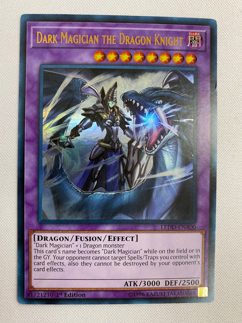 Yugioh Dark Magician The Dragon Knight LEDD-ENA00 1st Edition Ultra Rare NM
