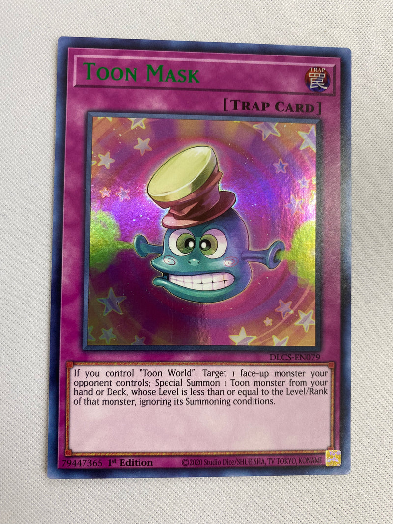 Yugioh Toon Mask (Green)  DLCS-EN079  Ultra Rare  1st Edition Near Mint