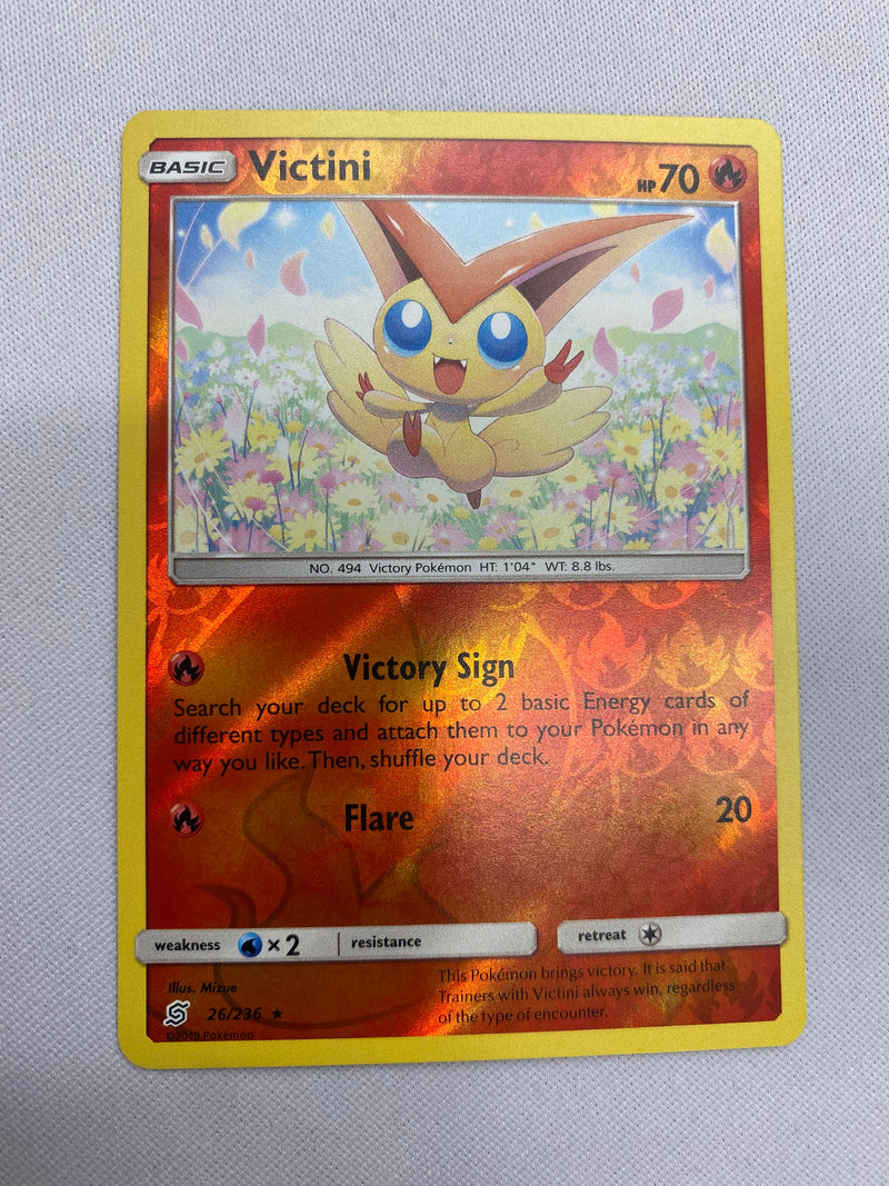 Victini 26/236 Rare Reverse Holo Pokémon Card NM