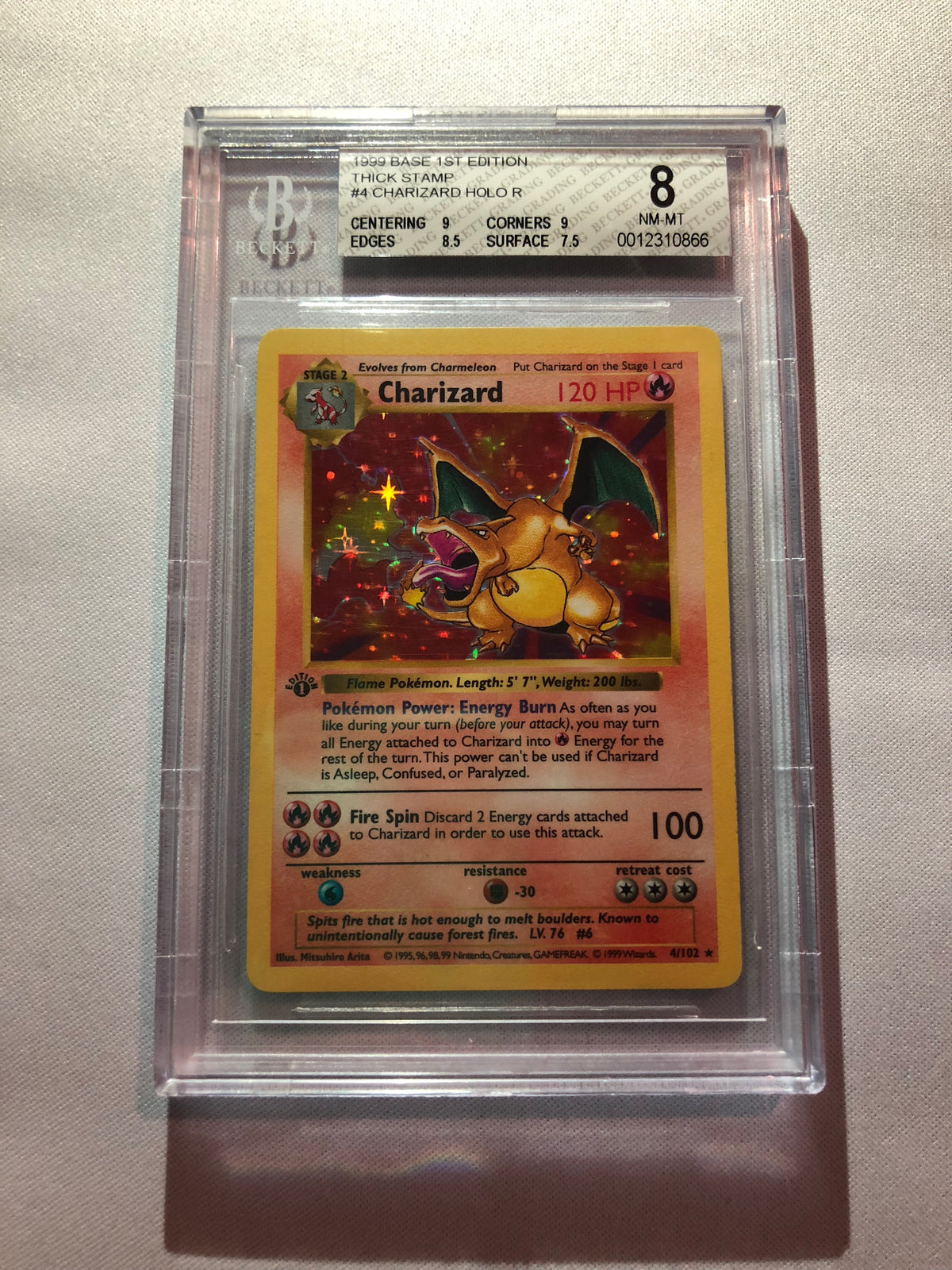 Charizard 4/102 Shadowless Base Set 1st Edition Holo Rare Pokemon Card