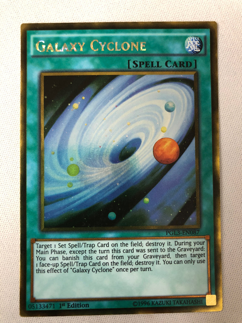 Yugioh Galaxy Cyclone PGL3-EN087 Gold Rare 1st Edition Near Mint Yugioh Galaxy Cyclone PGL3-EN087 Gold Rare 1st Edition Near Mint