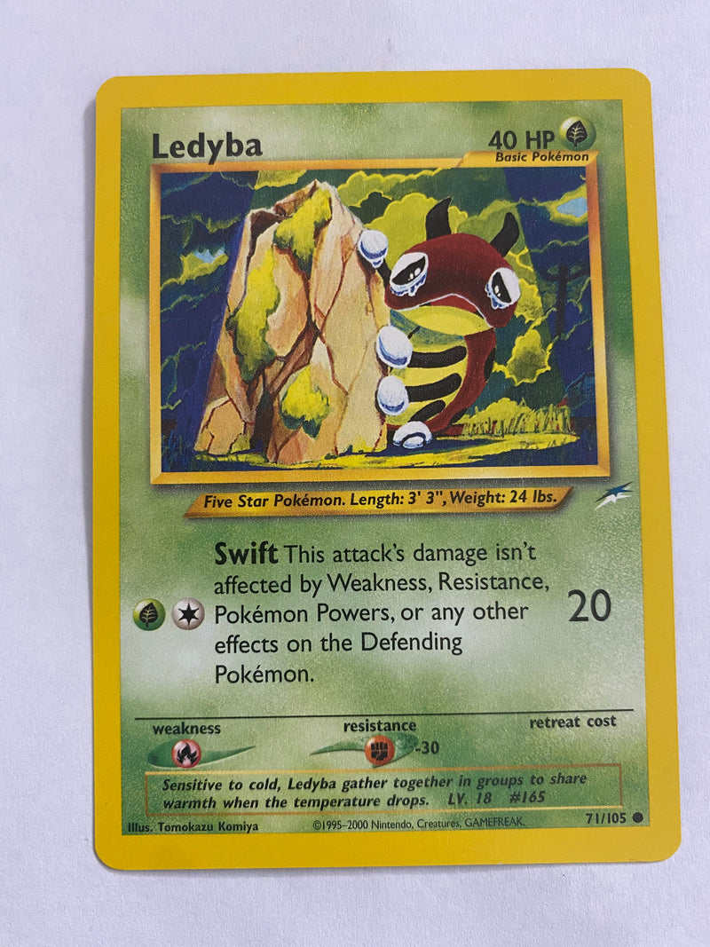 Ledyba 71/105 Pokemon Trading Card  Neo Destiny NM
