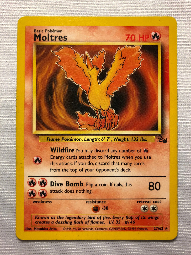 Moltres 27/62 Fossil Set Vintage Set Non-Holo Rare Pokemon Card Near Mint